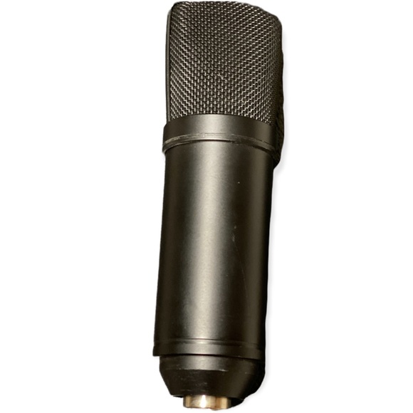 MXL V63M Condenser Studio Microphone - Picture 3 of 4